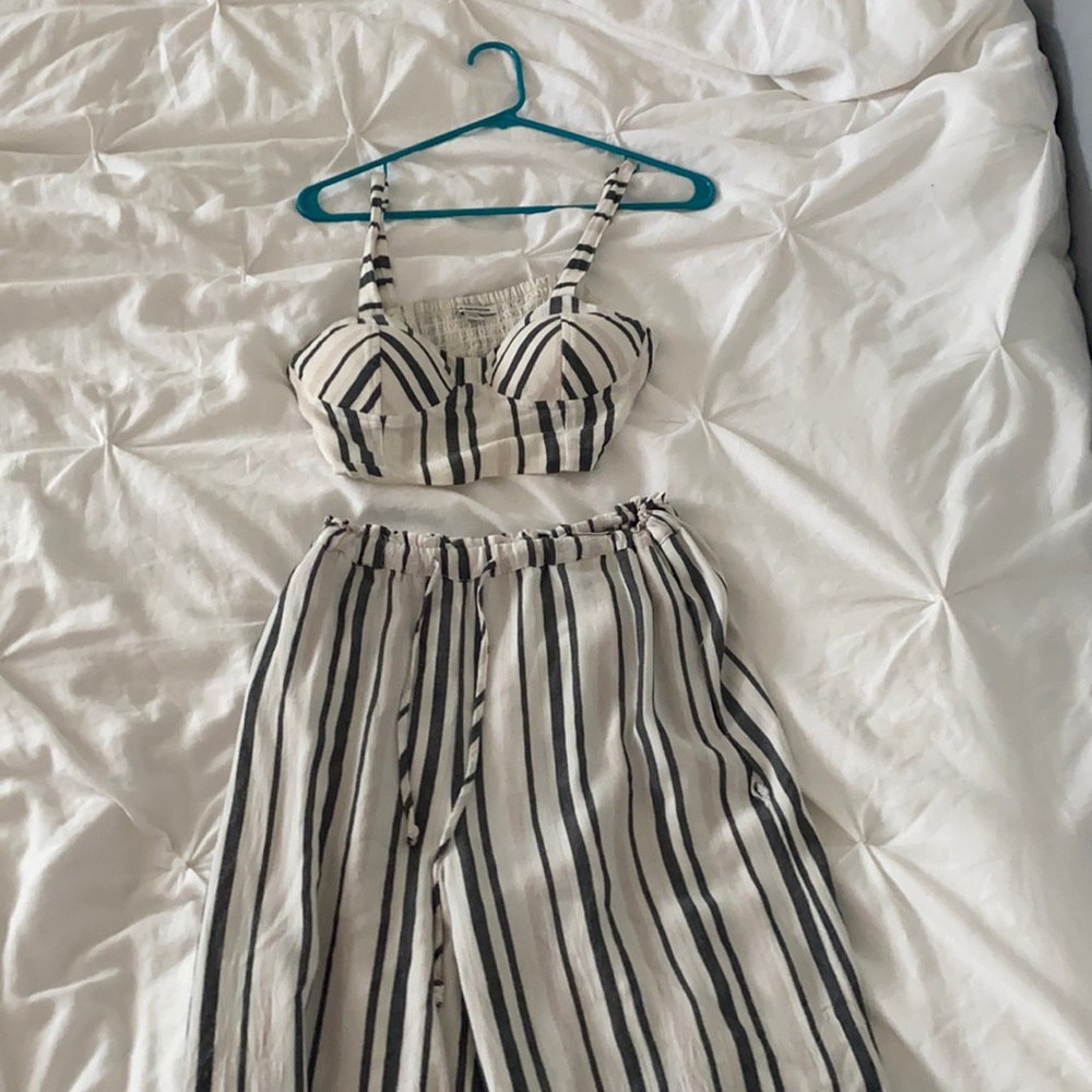 Adorable 2 piece set from american eagle